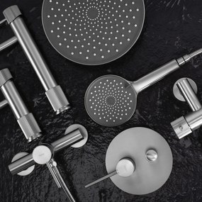 Rea Lungo Stripe, sprchová batéria s ručnou sprchovou súpravou, brúsená oceľ, REA-B9491