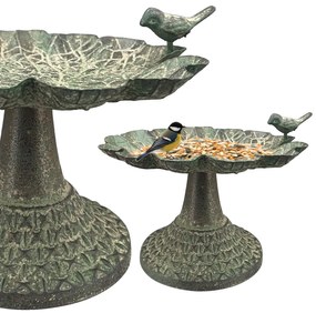 Napájadlo pre vtáky na nohe Lillian, 13x17 cm, kov, zelená