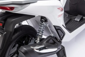 Ramiz Vozidlo Motorový skúter HONDA SH125I Biela
