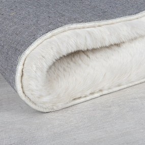 Biela syntetická kožušina 200x290 cm Ivy Luxury Fur – Flair Rugs