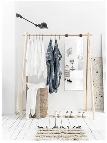 Vešiak z borovicového dreva Karup Design Hongi Natural