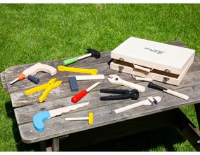 Drevený kufrík s náradím - 12 ks