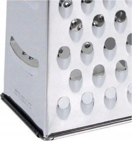 Kuchynské strúhadlo strieborné