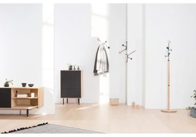 Čierny rohový nástenný vešiak Gazzda Hook