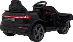 Ramiz Audi SQ8 vozidlo Čierna