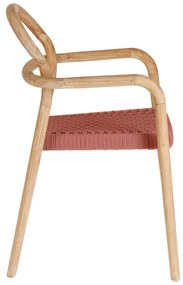 Záhradná stolička z eukalyptového dreva s výpletom v terakotovej farbe Kave Home Sheryl