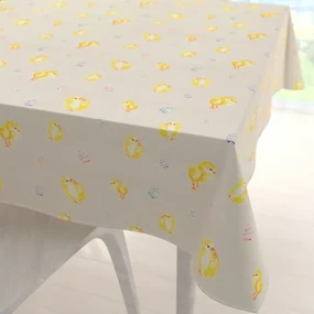 Biante Veľkonočný teflónový štvorcový obrus TF-074 Kuriatka a kraslice na béžovom 60x60 cm