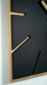 Brilantné nástenné hodiny pre moderný interiér 40 cm