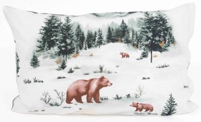 Vianočná bavlnená obliečka na vankúš Renforcé 40 × 60 cm – Medvede v zime