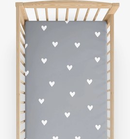 Goldea bavlnená napínacia plachta do detskej postieľky - srdiečka na sivom 70 x 140 cm