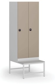 Šatníková skrinka s lavičkou, 2 oddiely, 1875 x 600 x 500/800 mm, zámok s čítačkou RFID kariet, béžové dvere