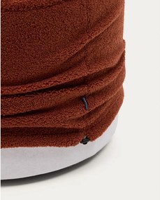 Taburet v terakotovej farbe z textílie buklé Kaeli – Kave Home