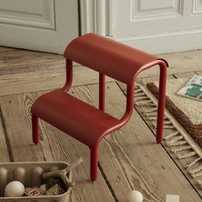 Ferm Living Kovové schůdky Poppy Red