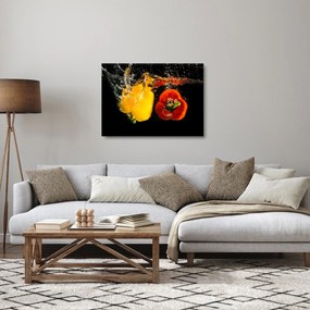 Sklenený obraz - papriky vo vode (70x50 cm)