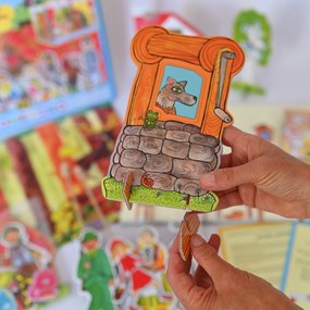 MARIONETINO Bábky a kulisy k rozprávke Červená Čiapočka