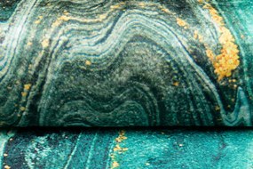 Trendový koberec v zelených a modrých odtieňoch