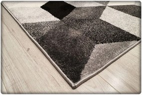 Dekorstudio Moderný koberec SUMATRA - Čierne kosoštvorce Rozmer koberca: 60x100cm