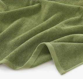 Goldea bavlnený froté uterák / osuška soft bez bordúry – olivový 50 x 100 cm