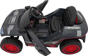 Ramiz Audi RSQ E-TRON vozidlo Sivá