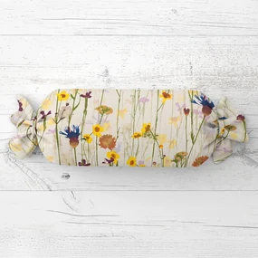 Biante Vankúš valec bonbon Sandra SA-571 Lúčne kvety na krémovom 15x80 cm