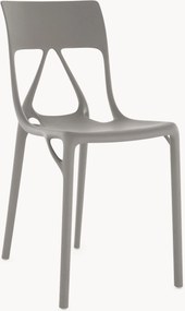 Plastové stoličky A. I., 2 ks