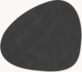 Ručne vyrobené asymetrické kožené prestierania Curve, 4 ks