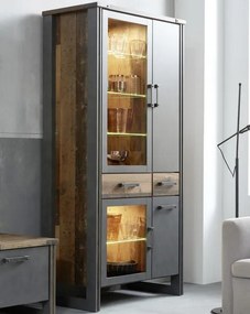 Vysoká vitrína Prime, vintage optika dreva