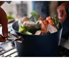 Hrniec s pokrievkou/s keramickým povrchom na indukciu Space – Joseph Joseph