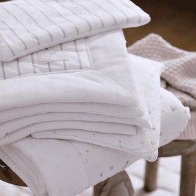 Zamatová deka s vankúšom s výplňou pre bábätká šedé pruhy 70x60cm