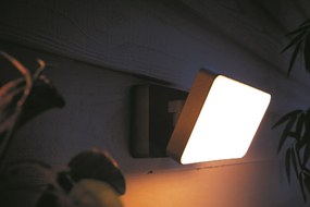 PHILIPS HUE Vonkajší nástenný LED šikovný reflektor HUE DISCOVER s funkciou RGB, 2x15W, teplá biela-studená biel