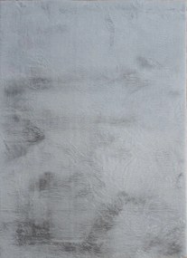 Koberec Cozy 1453 GREY – sivý obdĺžnikový koberec zo 100% polyesteru Rozmer: 200x290 cm