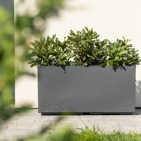 PLASTOVÝ KVETINÁČ NA KOLIESKACH BETONIQUE 39X39X78 CM IMITÁCIA BETÓNU SIVÁ