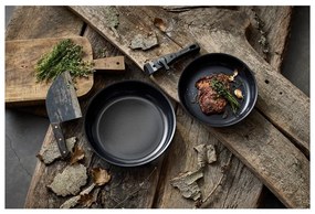 Hliníková súprava panvíc s nepriľnavým povrchom s odnímateľnou rukoväťou 2 ks ø 28 cm – Holm