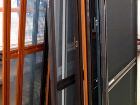 Sieťky na DVERE  - pántové - renolit