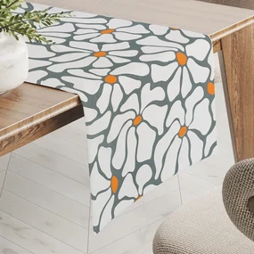 Biante Bavlnený behúň na stôl Sandra SA-491 Biele designové kvety na sivom 20x180 cm