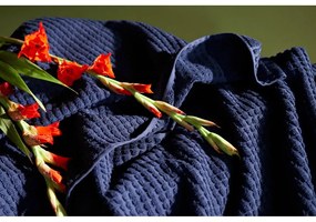 Tmavomodrá froté osuška z Bio bavlny 70x140 cm Check – JUNA