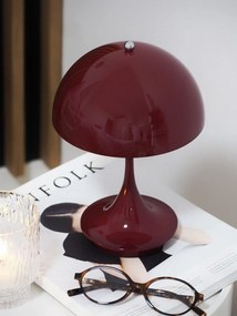 Louis Poulsen Prenosná lampa Panthella 160 V3 Opaque Burgundy