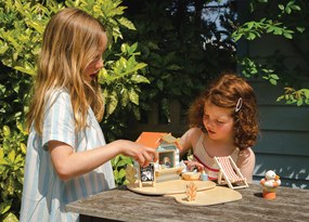 Tender Leaf - Drevené bistro na pláži