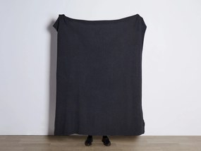 Tmavosivá deka 130 x 180 cm ASAKA Beliani