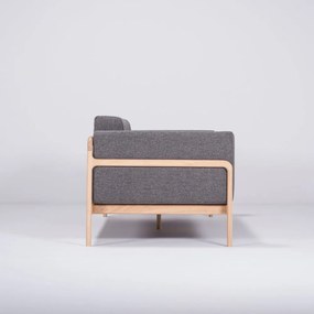 Tmavosivý pohovka s konštrukciou z masívneho dubového dreva Gazzda Fawn, 210 cm