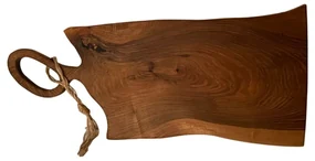 Atypická drevená doska na servírovanie 78cm x 30 cm