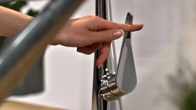 Hansgrohe Metris New, páková kuchynská batéria 320, s vyťahovacím výtokom, chrómová, HAN-14821000