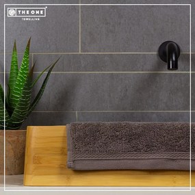 The One Towelling® Malý uterák Organic 30x50 - Antracit | 30 x 50 cm