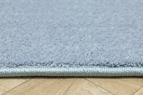 Metrážny koberec Saint-Tropez 418 svetlomodrý