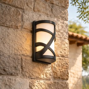 Moderná vonkajšia nástenná lampa čierna IP44 - Suzie