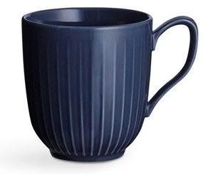 Tmavomodrý porcelánový hrnček Kähler Design Hammershoi, 330 ml