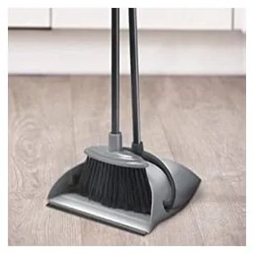 Sivo-čierna lopatka na smeti s dlhou násadou Addis Dust