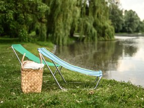 Skladacie plážové ležadlo SAND, zelené pruhy