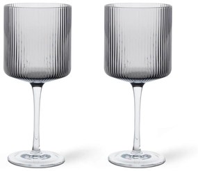 Ferm Living Pohár na červené víno Ripple Smoked Grey – set 2 ks