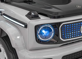 Detské autíčko s elektrickým pohonom 4x4 Mercedes Benz EQG - strieborné